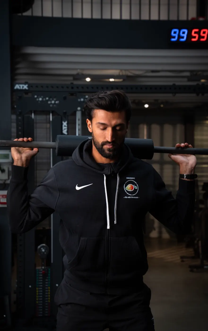 Personal trainer Armando Lussu in de gym